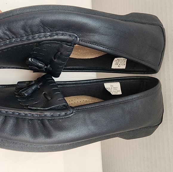 Red Cross Comfort Fit Women Black Loafer Cushion Insole Leather Upper Sz 8 (EUC) - Picture 8 of 13
